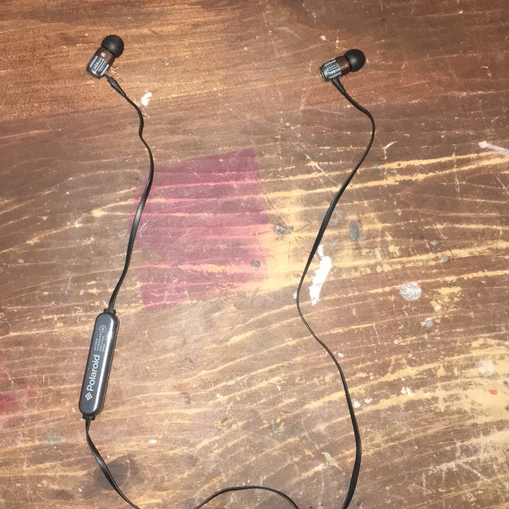 Bluetooth headphones